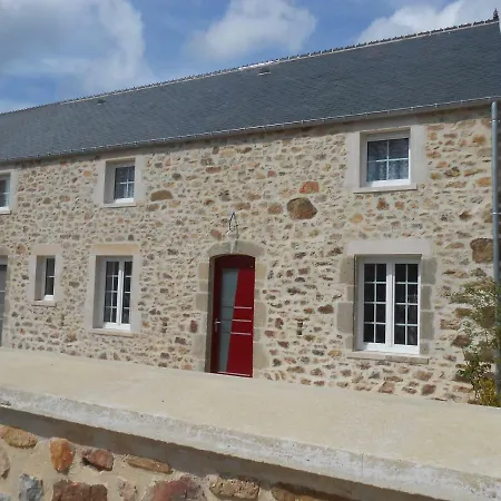 Maison Holiday home *
